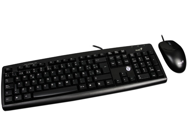 Computadora PCEL L425-UB,
Procesador Intel Celeron 430 a 1.8GHz,
Memoria 1GB DDR2, D.D. 160GB, DVD±R/RW 22X,
Red 10/100, Video, Bocinas, Teclado y Mouse,
Sistema Operativo Linux Ubuntu