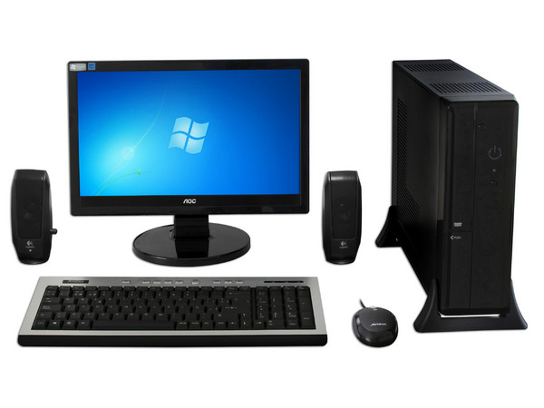 Computadora PC en Línea Slim 7 Negra,
Procesador AMD Sempron 140 a 2.7GHz,
Memoria de 2GB PC2-5300 DDR2,
D.D. de 500GB, Multi DVD±R/RW,
Monitor LCD AOC de 15.6