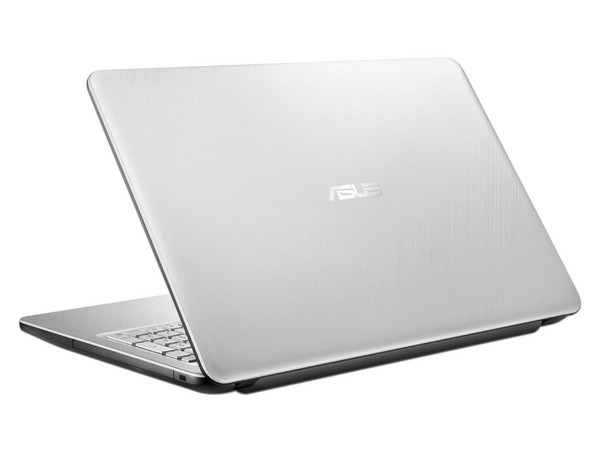 Laptop ASUS F543MA:
Procesador Intel Celeron N4020 (hasta 2.8 GHz),
Memoria de 4GB DDR4,
Disco Duro de 500GB,
Pantalla de 15.6