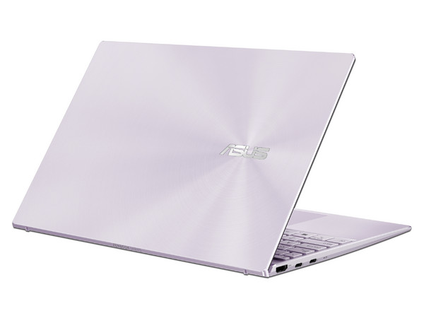 Laptop ASUS Zenbook UX325EA:
Procesador Intel Core i7 1165G7 (hasta 4.70 GHz),
Memoria de 16GB DDR4,
SSD de 512GB,
Pantalla de 13
