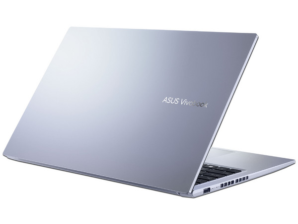 Laptop ASUS VivoBook 14: 
Procesador Intel Core i7 13620H (hasta 4.9 GHz), 
Memoria de 8GB DDR4, 
SSD de 512GB, 
Pantalla de 15.6