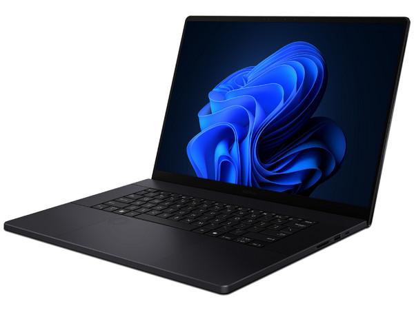 Laptop ASUS ProArt 16: 
Procesador AMD Ryzen AI 9 HX 370 (hasta 5.1 GHz), 
Memoria de 32GB DDR5, 
SSD de 1TB, 
Pantalla de 16