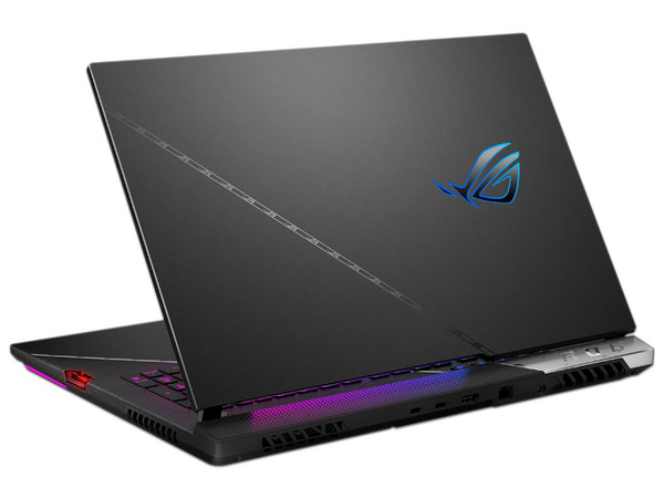 Laptop Gamer ASUS Rog Strix G733:
Video GeForce RTX 3070,
Procesador Intel Core i9 12900H (hasta 5.0 GHz),
Memoria de 32GB DDR4,
SSD de 1TB,
Pantalla de 17
