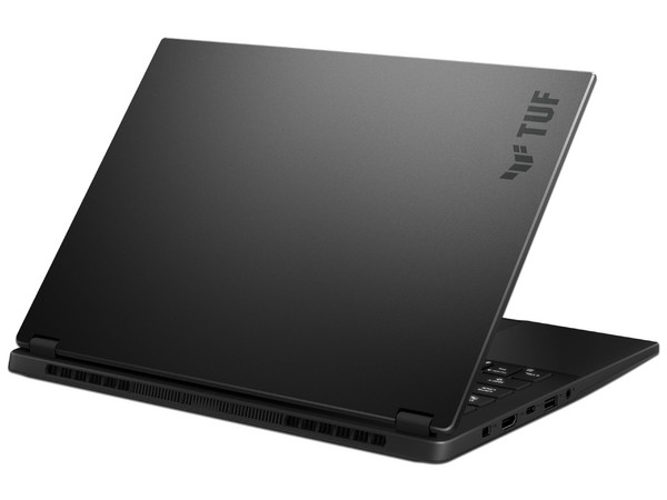 Laptop ASUS TUF Gaming 14:
Procesador AMD Ryzen 7 260 (hasta 5.1 GHz),
Memoria de 16GB LPDDR5,
SSD de 512GB,
Pantalla de 14