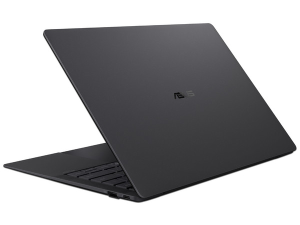 Laptop ASUS ExpertBook Ultra: 
Procesador Intel Core Ultra 7 356H (hasta 4.7 GHz), 
Memoria de 32GB LPDDR5X, 
SSD de 1TB, 
Pantalla de 14