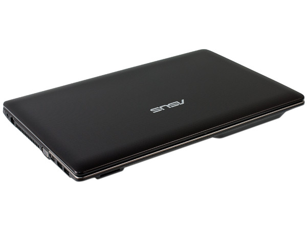 Laptop ASUS A45A-MX1-H:
Procesador Intel Core i3-3110M (2.4 GHz) 3era Generación,
Memoria de 4 GB DDR3, Disco Duro de 750 GB,
Pantalla LED  de 14