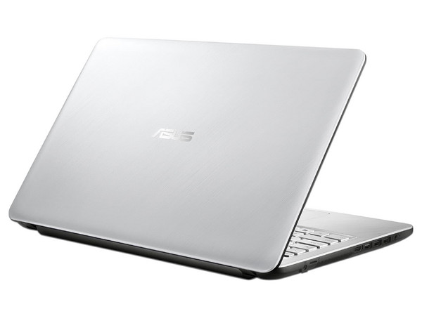 Laptop ASUS F543MA:
Procesador Intel Celeron N4020 (hasta 2.80 GHz),
Memoria de 4GB LPDDR4,
Disco Duro de 500GB,
Pantalla de 15.6