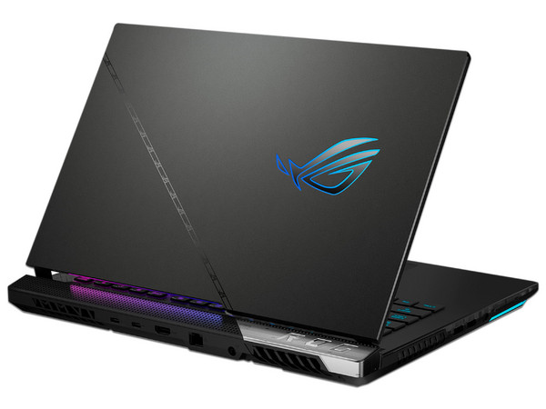 Laptop ASUS ROG Strix SCAR 15:
Video GeForce RTX 3060,
Procesador Intel Core i9 12900H (hasta 5.0 GHz),
Memoria de 16GB DDR5,
SSD de 512GB,
Pantalla de 15.6