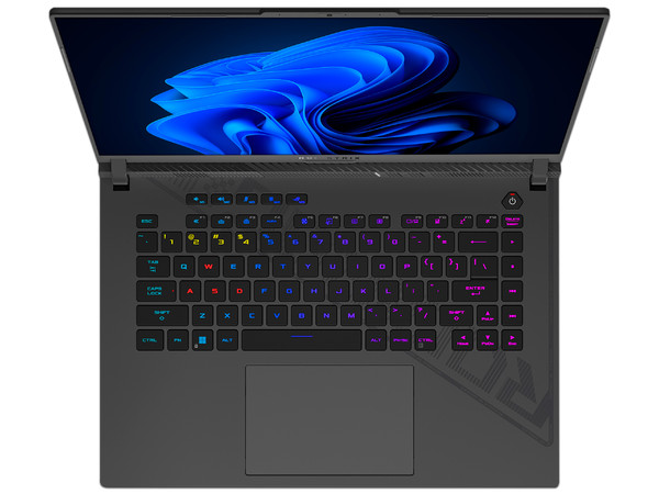 Laptop Gamer ASUS ROG Strix G16:
Procesador Intel Core i9 13980HX (hasta 5.6 GHz),
Memoria de 16GB DDR5,
SSD de 1TB,
Pantalla de 16