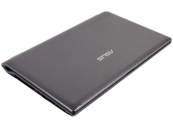 Laptop ASUS N53SV-MA1:
Procesador Intel Core i7-2630QM (2.0GHz),
Memoria de 6GB DDR3, D.D. 750GB,
Pantalla HD LED de 15.6