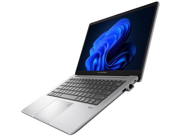 Laptop ASUS ExpertBook P1403CVA:
Procesador Intel Core 5 210H (hasta 4.8 Ghz),
Memoria de 16GB DDR5,
SSD de 512GB,
Pantalla de 14