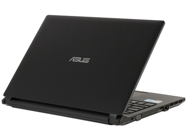 Laptop ASUS PRO P1440FA:
Procesador Intel Core i3 10110U (hasta 4.1 GHz),
Memoria de 8GB DDR4,
Disco Duro de 1TB,
Pantalla de 14