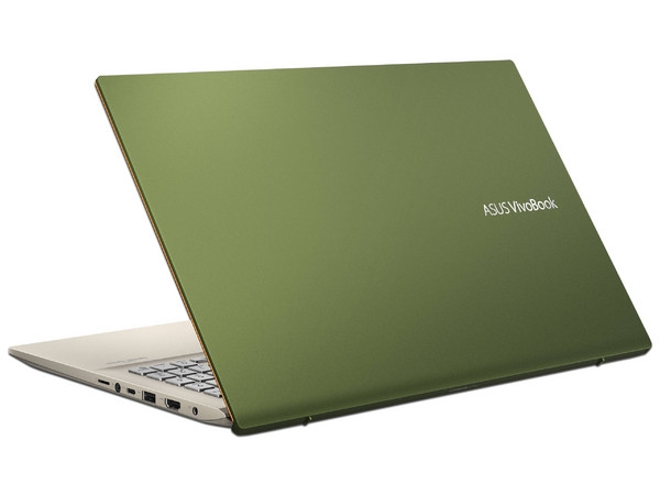 Laptop ASUS VivoBook S15 S532FA:
Procesador Intel Core i5 8265U (hasta 3.9 GHz),
Memoria de 8GB DDR4,
SSD de 256GB,
Pantalla de 15.6