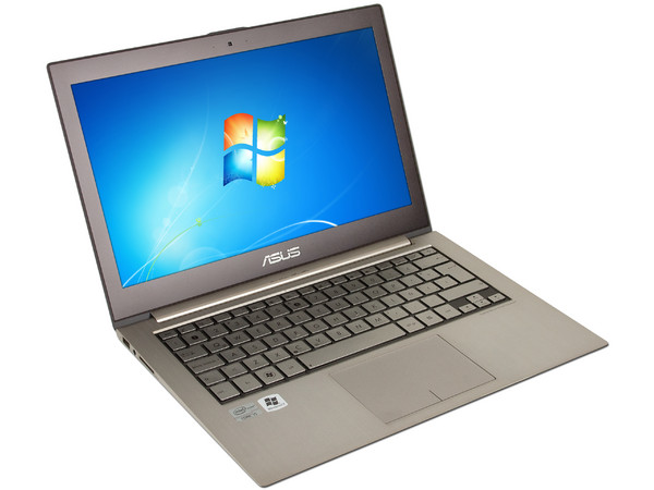 Ultrabook Asus ZENBOOK UX31E:
Procesador Intel Core i5-2557M (1.7 GHz),
Memoria de 4GB DDR3, Disco Duro de 256 GB SSD,
Pantalla LED HD de 13.3