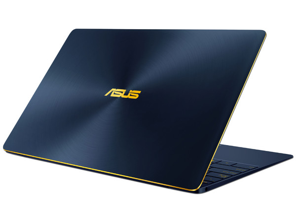 Laptop ASUS ZenBook UX390UA:
Procesador Intel Core i7 7500U (hasta 3.5 GHz),
Memoria de 16GB LPDDR3,
SSD de 512GB,
Pantalla de 12.5