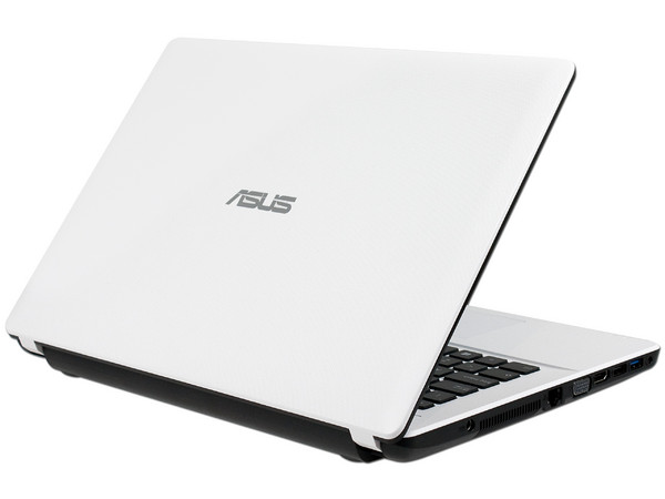 Laptop ASUS X451CA-MN4-WHI:
Procesador Intel Core i3-3217U (1.8 GHz) 3era Generación,
Memoria de 4 GB DDR3, Disco Duro de 750 GB,
Pantalla LED  de 14