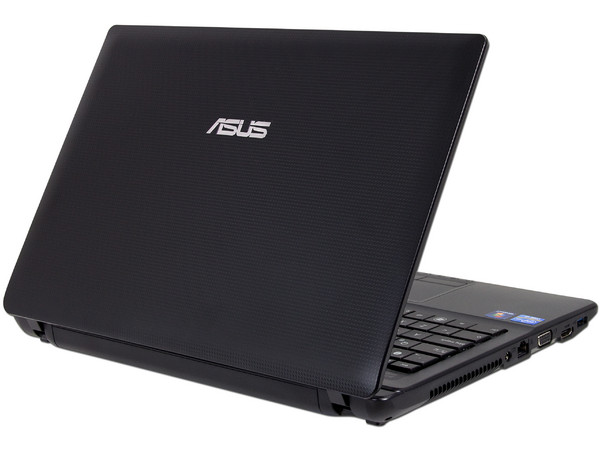 Laptop Asus X54C-MS1:
Procesador Intel Core i3-2350M (2.3 GHz),
Memoria de 4GB DDR3, D.D. 320GB,
Pantalla LED de 15.6
