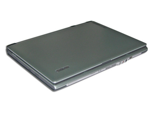 Portátil Acer TravelMate 4072WLCi,
Procesador Intel Pentium M 735 (1.7 GHz),
Memoria de 512MB DDR2, Pantalla de 15.4