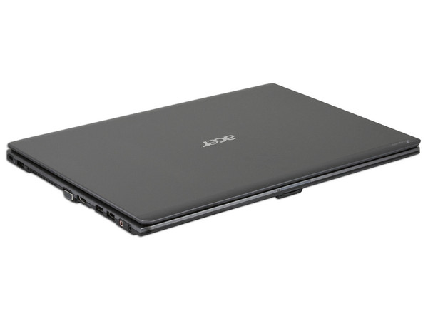 Laptop Ultra Delgada Acer Aspire Timeline 5810TZ-4818:
Procesador Intel Pentium SU2700 (1.3GHz),
Memoria de 3GB DDR3, Disco Duro 320GB,
Pantalla de 15.6
