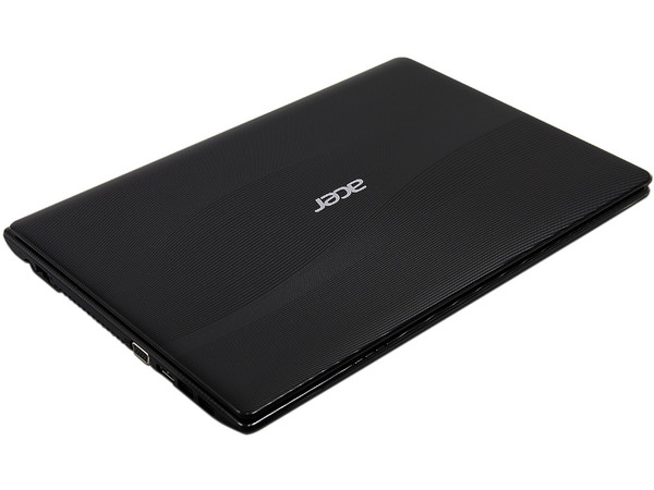 Laptop Acer Aspire 4352-2852:
Procesador Intel Celeron B815 (1.6 GHz),
Memoria de 2GB DDR3, Disco Duro de 500GB,
Pantalla LED de 14