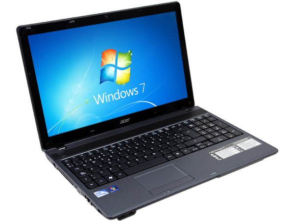 Laptop Acer Aspire 5749Z-4802: 
Procesador Intel Pentium B950 (2.10GHz), 
Memoria de 3GB DDR3, Disco Duro 500GB, 
Video Intel HD Graphics, Pantalla LED HD de 15.6