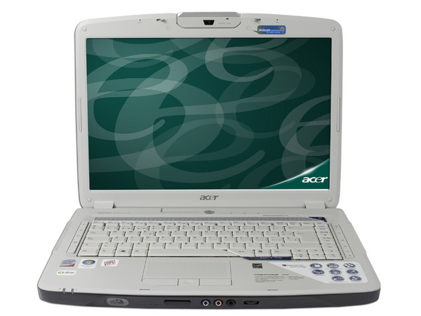 Portátil Acer AS5920-6349:
Procesador Intel Core 2 Duo T5550 (1.83GHz),
Memoria de 2GB DDR II, Disco Duro de 160GB,
Pantalla de 15.4