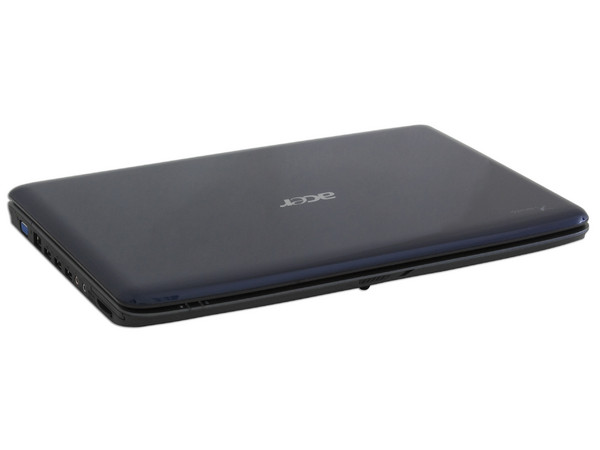 Portátil Acer Aspire 5535-5709:
Procesador AMD Turion X2, (2.1GHz),
Memoria de 3GB DDR II, Disco Duro de 320GB,
Pantalla de 15.6