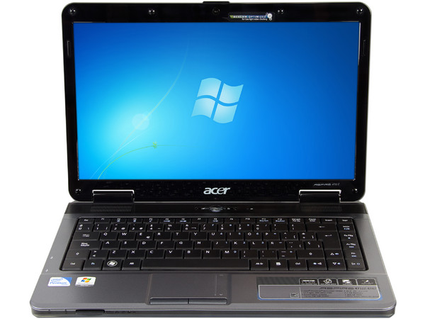 Laptop Acer Aspire AS4732Z-4747:
Procesador Intel Pentium DC T4500 (2.3GHz),
Memoria de 2GB DDR2, Disco Duro de 160GB,
Video Intel GMA 4500M, Pantalla LED de 14