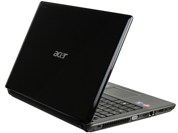 Laptop Acer Aspire 4553-4730:
Procesador AMD Turion II X2 P520 (2.3GHz),
Memoria de 3GB DDR3, Disco Duro de 320GB,
Video ATI Radeon HD 4250, 
Pantalla de 14