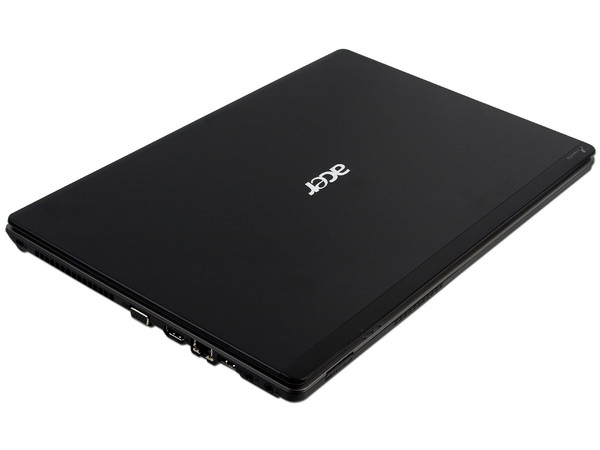 Laptop Acer TimelineX 5820T-6875:
Procesador Intel Core i5-M 480 (2.67GHz),
Memoria de 4GB DDR3, Disco Duro de 640GB,
Pantalla LCD de 15.6