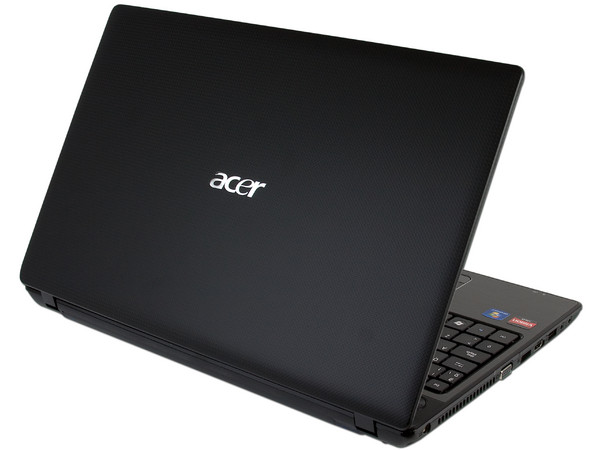 Laptop Acer Aspire 5551-2757:
Procesador AMD Athlon X2 P320 (2.1 GHz),
Memoria de 2GB DDR3, Disco Duro de 320GB,
Video ATI Radeon HD 4250,
Pantalla de 15.6