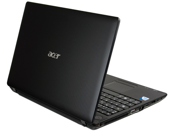 Laptop Acer Aspire 5336-2007:
Procesador Intel Celeron T3500 (2.1GHz),
Memoria de 2GB DDR3, Disco Duro de 250GB,
Pantalla HD LCD de 15.6