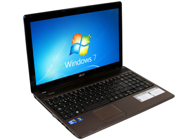 Laptop Acer Aspire 5742-7225: 
Procesador Intel Core i3 370M (2.4GHz), 
Memoria de 2GB DDR3, Disco Duro 250GB, 
Video Intel HD Graphics, DVD-SuperMulti, 
Pantalla de 15.6