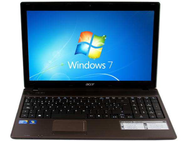 Laptop Acer Aspire 5742-7225: 
Procesador Intel Core i3 370M (2.4GHz), 
Memoria de 2GB DDR3, Disco Duro 250GB, 
Video Intel HD Graphics, DVD-SuperMulti, 
Pantalla de 15.6