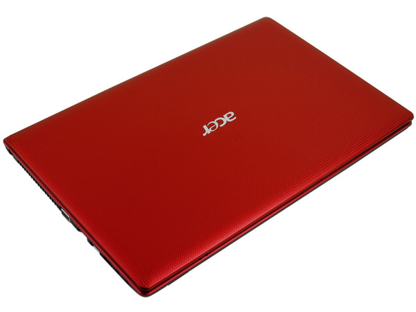 Laptop Acer Aspire 5742Z-4326: 
Procesador Intel Pentium P6100 (2.0GHz),
Memoria de 3GB DDR3, Disco Duro 320GB, 
Video Intel HD Graphics,Pantalla de 15.6
