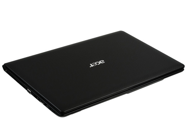 Laptop Acer Aspire 5253-BZ413:
Procesador AMD Dual-Core C-50 (1.0GHz),
Memoria de 2GB DDR3, Disco Duro de 320GB,
Pantalla LED de 15.6