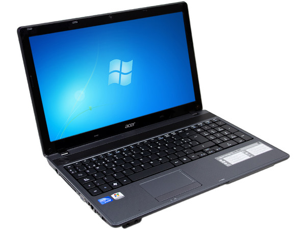 Laptop Acer Aspire 5349-2499:
Procesador Intel Celeron B800 (1.5GHz),
Memoria de 2GB DDR3, Disco Duro de 320GB,
Pantalla LED de 15.6