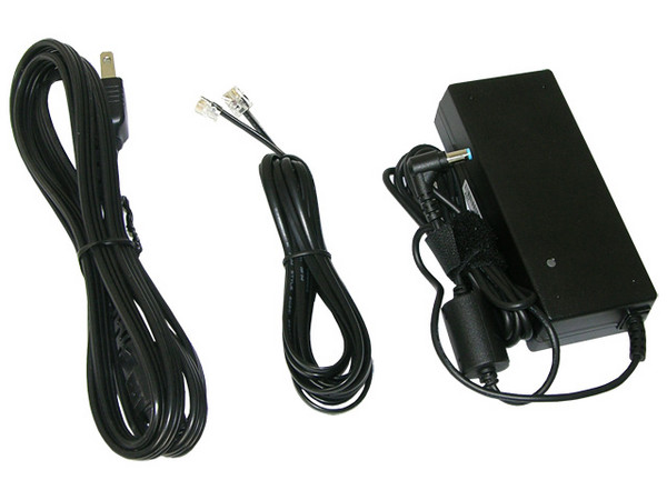 Portátil Acer TravelMate 4220:
Procesador Intel Core Solo T1350(1.83Ghz),
Memoria de 512MB DDRII, Disco Duro de 100GB,
Pantalla TFT de 15.4