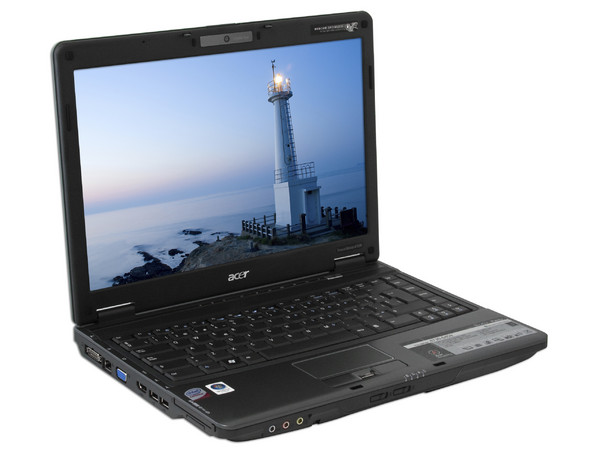 Laptop Acer TravelMate 4730-6459:
Procesador Intel Core 2 Duo T6570, (2.1GHz),
Memoria de 2GB DDR II, Disco Duro de 250GB,
Pantalla de 14.1