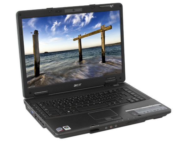 Portátil Acer TravelMate 5730-6685:
Procesador  Intel Core 2 Duo T6570, (2.1GHz),
Memoria de 3GB DDR II, Disco Duro de 320GB,
Pantalla de 15.4