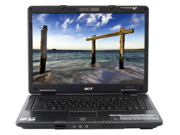 Portátil Acer TravelMate 5730-6685:
Procesador  Intel Core 2 Duo T6570, (2.1GHz),
Memoria de 3GB DDR II, Disco Duro de 320GB,
Pantalla de 15.4