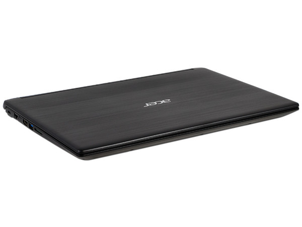 Laptop Acer Aspire A315-41-R4RE:
Procesador AMD Ryzen 5 2500U (hasta 3.60 GHz),
Memoria de 8GB DDR4,
Disco Duro de 1TB,
Pantalla de 15.6