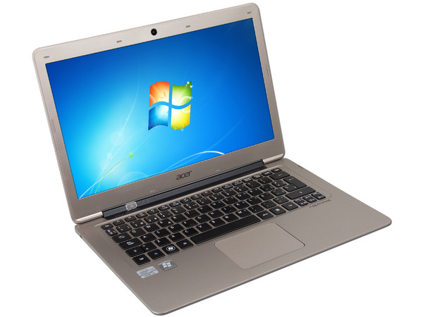Ultrabook Acer Aspire S3-391-6411:
Procesador Intel Core i3-2377M (1.50GHz),
Memoria de 4GB DDR3, D.D. de 320GB, 20GB SSD,
Pantalla LED de 13.3