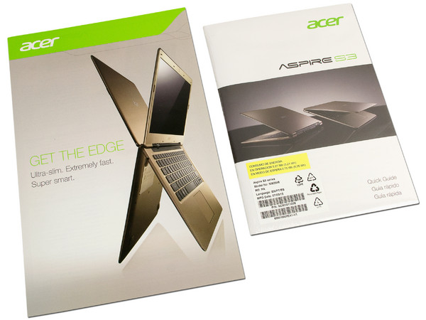 Ultrabook Acer Aspire S3-391-6411:
Procesador Intel Core i3-2377M (1.50GHz),
Memoria de 4GB DDR3, D.D. de 320GB, 20GB SSD,
Pantalla LED de 13.3