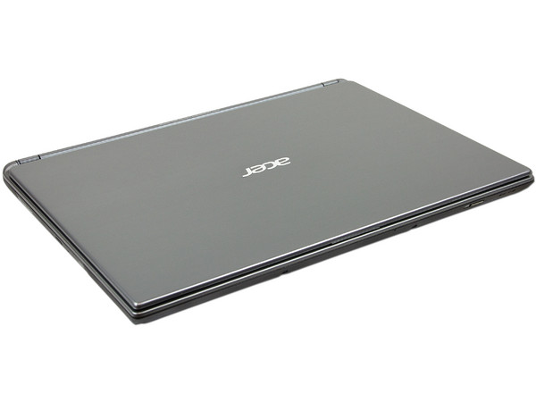 Ultrabook Acer Aspire TimelineUltra M5-481T-6884:
Procesador Intel Core i5-3317U (1.70 GHz) 3ra Generación,
Memoria 4GB DDR3, D.D. 500GB + 20GB SSD,
Pantalla LED de 14