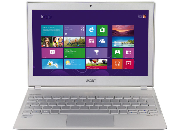 Ultrabook Acer Aspire S7-191-9496:
Procesador Intel Core i7-3517U (1.9GHz) 3era Generación,
Memoria de 4GB DDR3, SSD de 256 GB,
Pantalla LED Multi Touch de 11.6