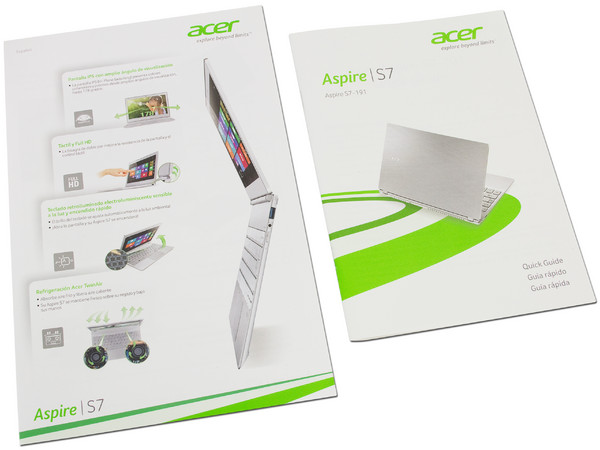 Ultrabook Acer Aspire S7-191-9496:
Procesador Intel Core i7-3517U (1.9GHz) 3era Generación,
Memoria de 4GB DDR3, SSD de 256 GB,
Pantalla LED Multi Touch de 11.6