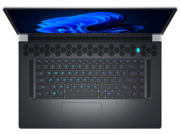 Laptop Alienware  X17 R2:
Video GeForce RTX 3060,
Procesador Intel Core i7 12700H (hasta 4.70 GHz),
Memoria de 16GB DDR5,
SSD de 512GB,
Pantalla de 17.3