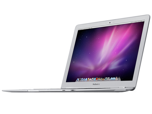 MacBook Air Apple :
Procesador Intel Core 2 Duo a 1.86GHz,
Memoria de 2GB DDR III, Disco Duro de 120GB,
Pantalla de 13.3