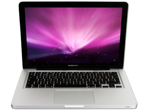 MacBook Pro Apple :
Procesador Intel Core 2 Duo a 2.66GHz,
Memoria de 4GB DDR III, Disco Duro de 250GB,
Pantalla de 13.3